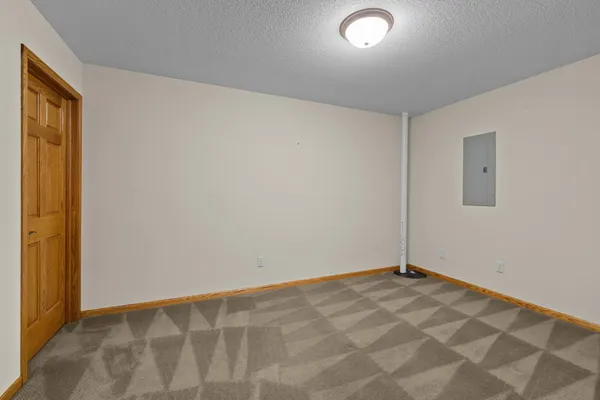 $369,900 | 4854 384th Trail, North Branch, MN 55056