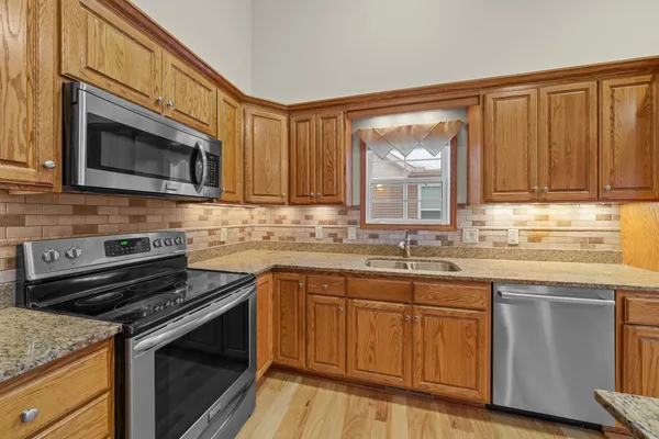 $369,900 | 4854 384th Trail, North Branch, MN 55056