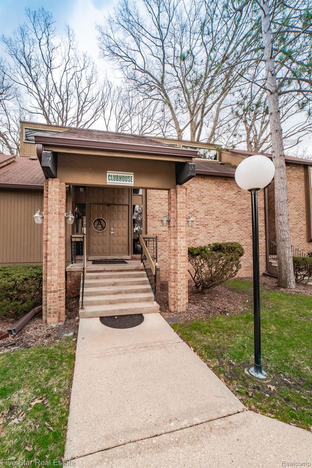 27330 Arborway Road, Unit 1 Southfield, MI 48033 - Photo 37 of 38 Gallery Image 37