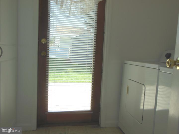 9221 Treaty Road Philadelphia, PA 19114 - Photo 14 of 23 Laundry Room