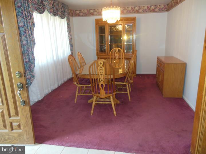 9221 Treaty Road Philadelphia, PA 19114 - Photo 9 of 23 Dining Room