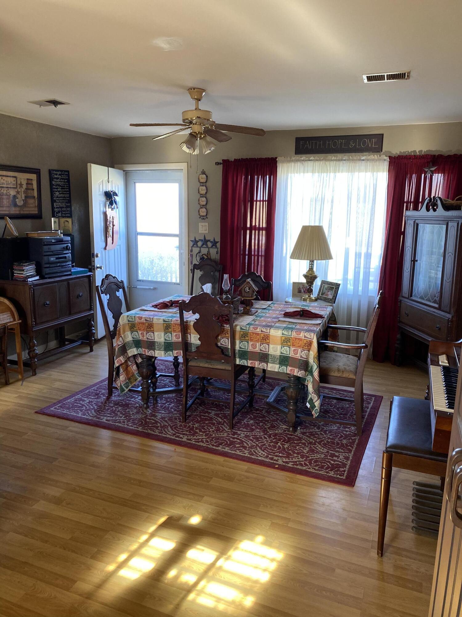 475 Etna Road Eubank, KY 42567 - Photo 6 of 12 5B5E27F3-7BFA-41B8-BCD3-99F4E583F9E5