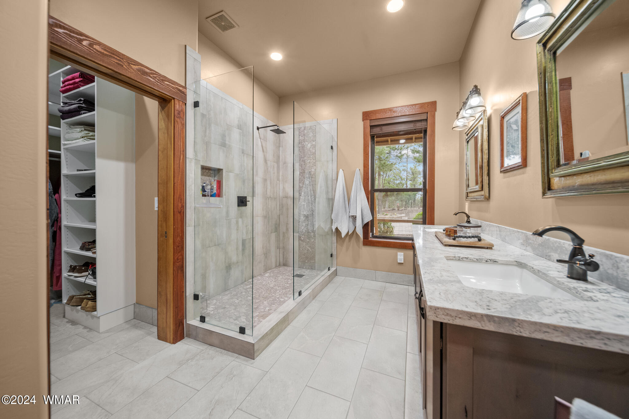 341 South Falling Leaf Road Show Low, AZ 85901 - Photo 30 of 83 DSC00415