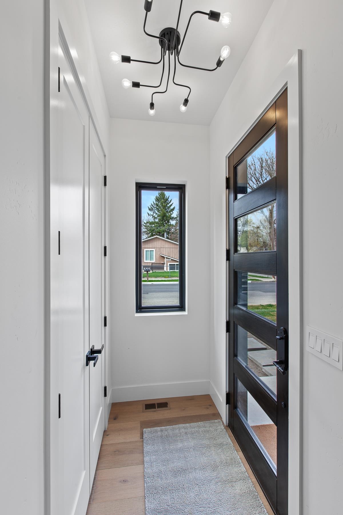 301 South 17th Street Coeur D'Alene, ID 83814 - Photo 18 of 50