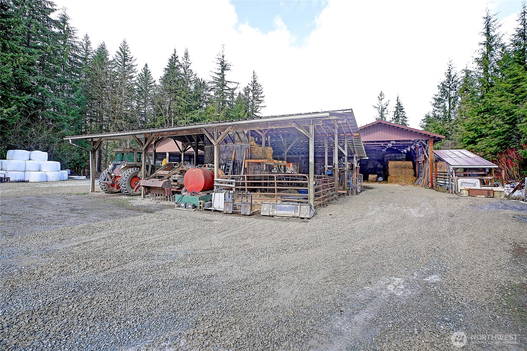 39729 State Rte 530 Northeast Arlington, WA 98223 - Photo 30 of 40 a view of street with wooden fence