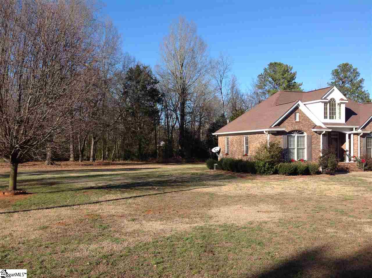 313 Finney Drive Clinton, SC 29325 - Photo 4 of 29 Gallery Image 4