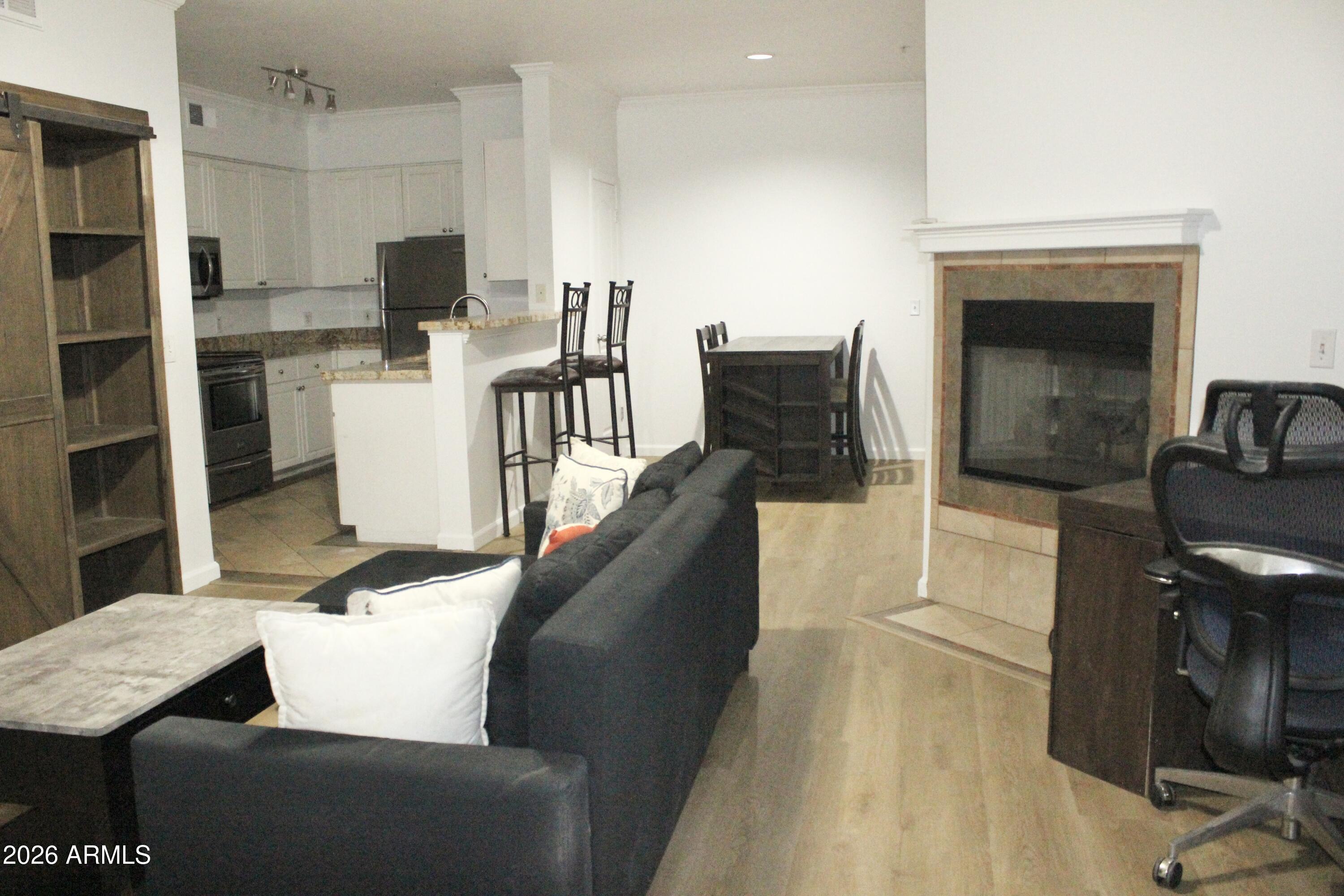 1701 East Colter Street, Unit 337 Phoenix, AZ 85016 - Photo 15 of 32 IMG_5442