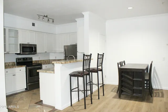 $340,000 | 1701 East Colter Street, Unit 337, Phoenix, AZ 85016