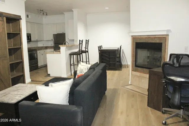 $340,000 | 1701 East Colter Street, Unit 337, Phoenix, AZ 85016