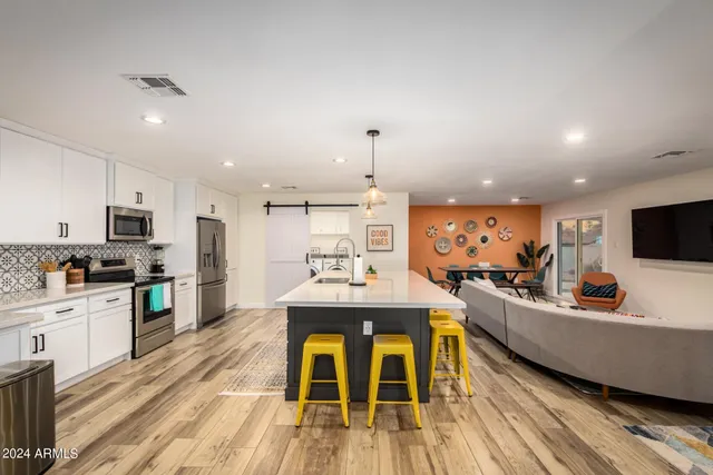 $8,500 | 8762 East Monterey Way, Scottsdale, AZ 85251