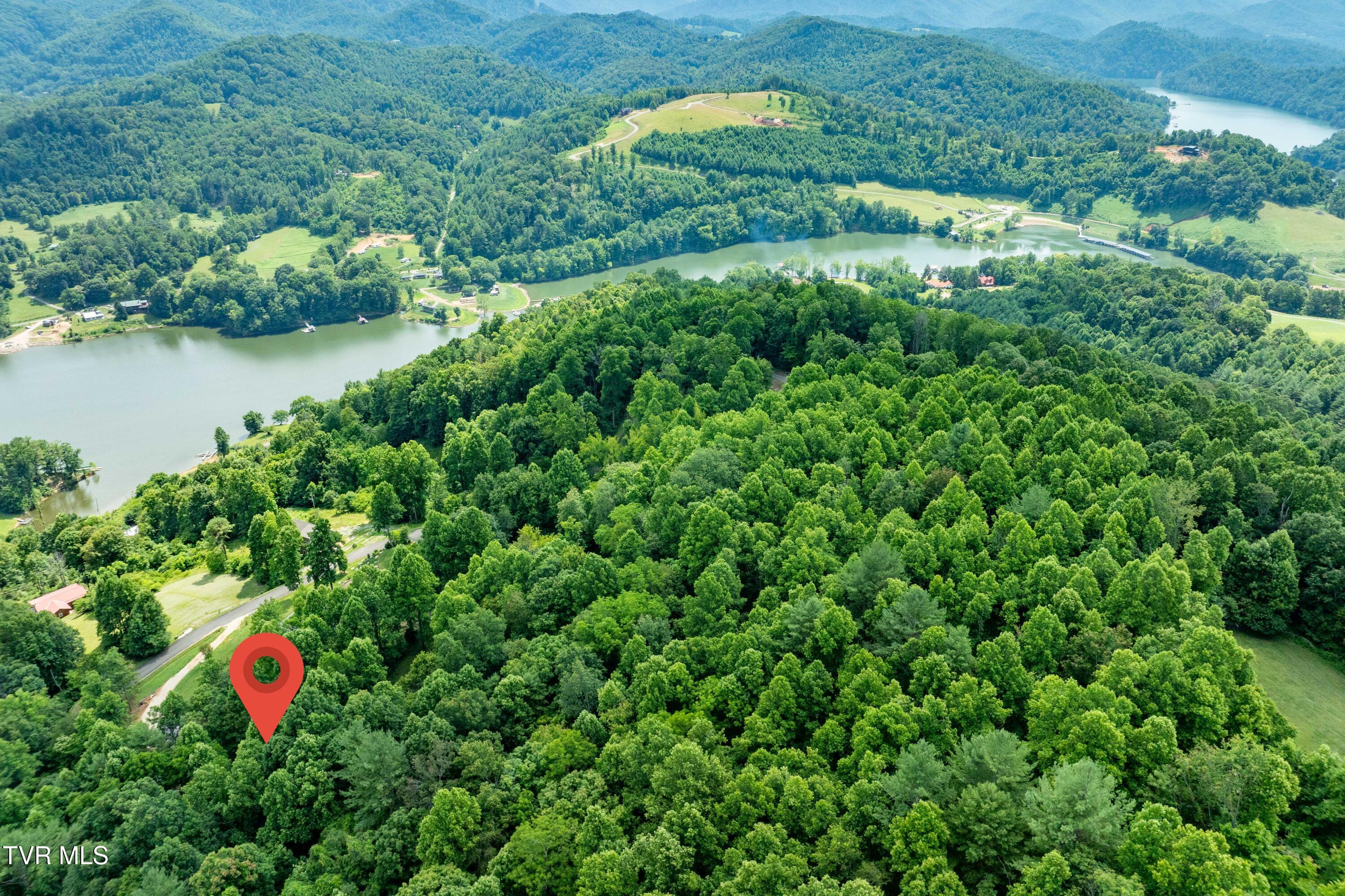 Lot 20 Lake Ridge Road, Unit 20 Butler, TN 37640 - Photo 11 of 27 Lot 20 (11 of 26)