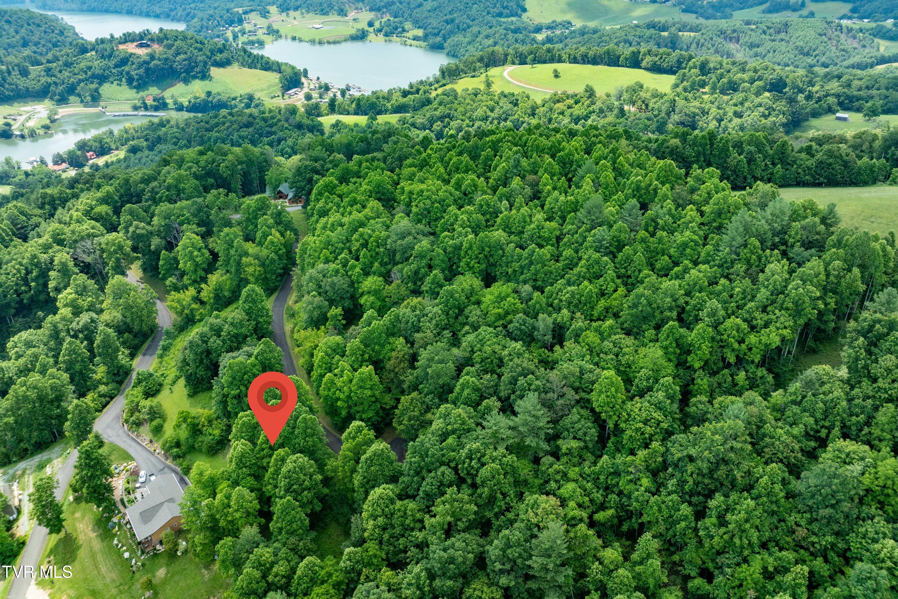 Lot 20 Lake Ridge Road, Unit 20 Butler, TN 37640 - Photo 7 of 27 Lot 20 (7 of 26)