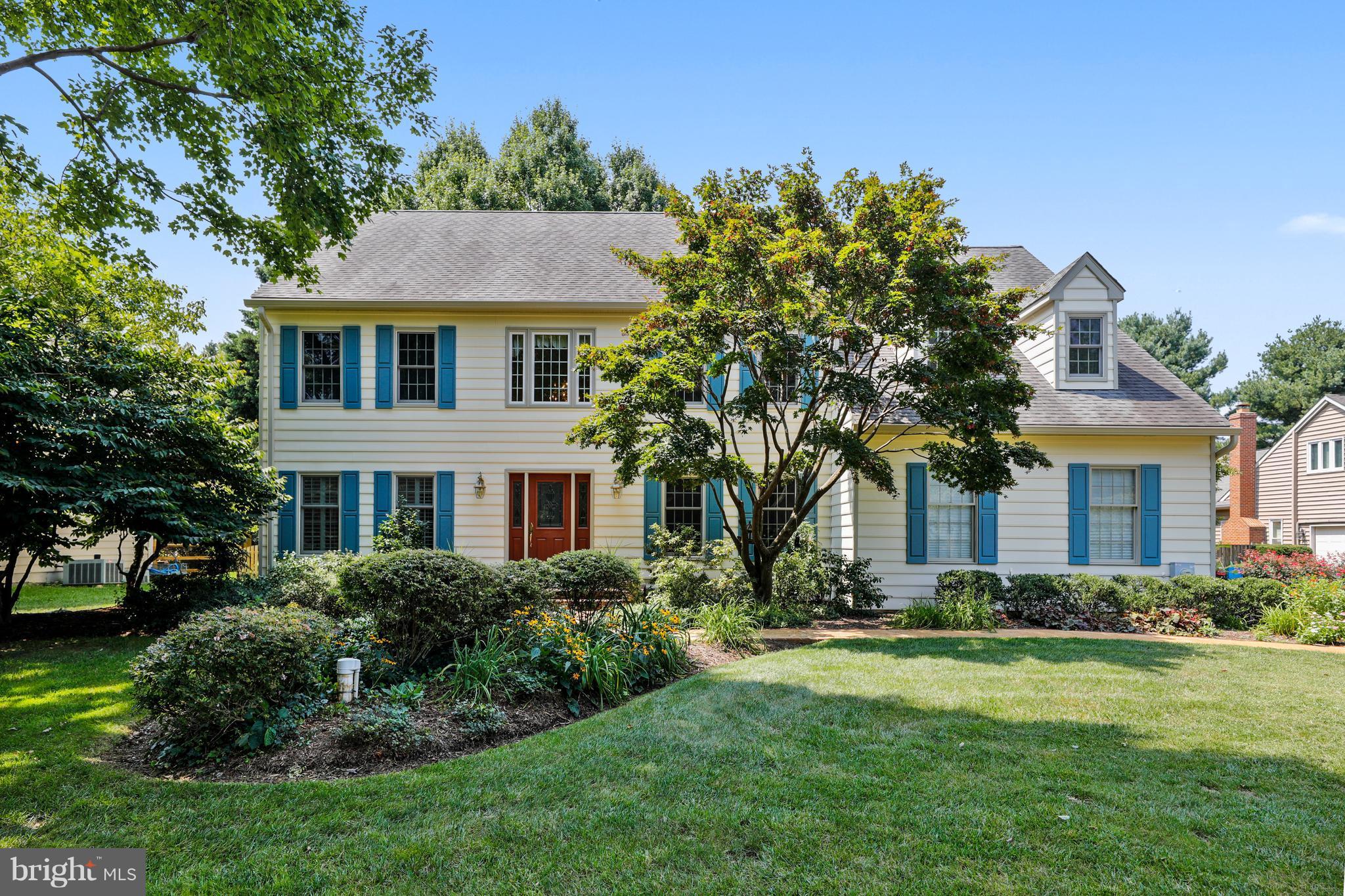 1476 Sharps Point Road Annapolis, MD 21409 - Photo 1 of 30 a front view of house with yard and green space
