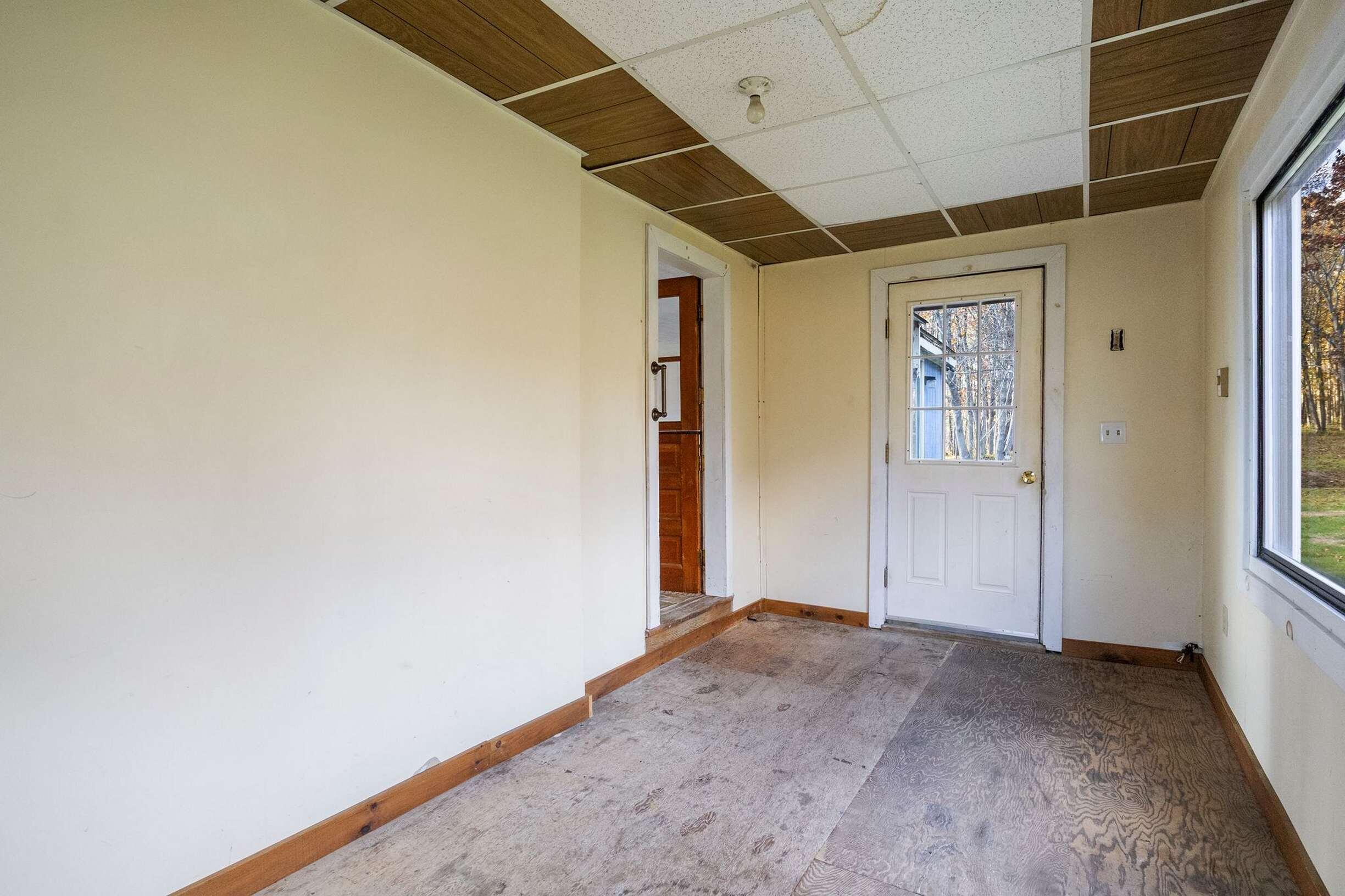 66 Nicholas Drive Wells, ME 04090 - Photo 8 of 22 Front Entry