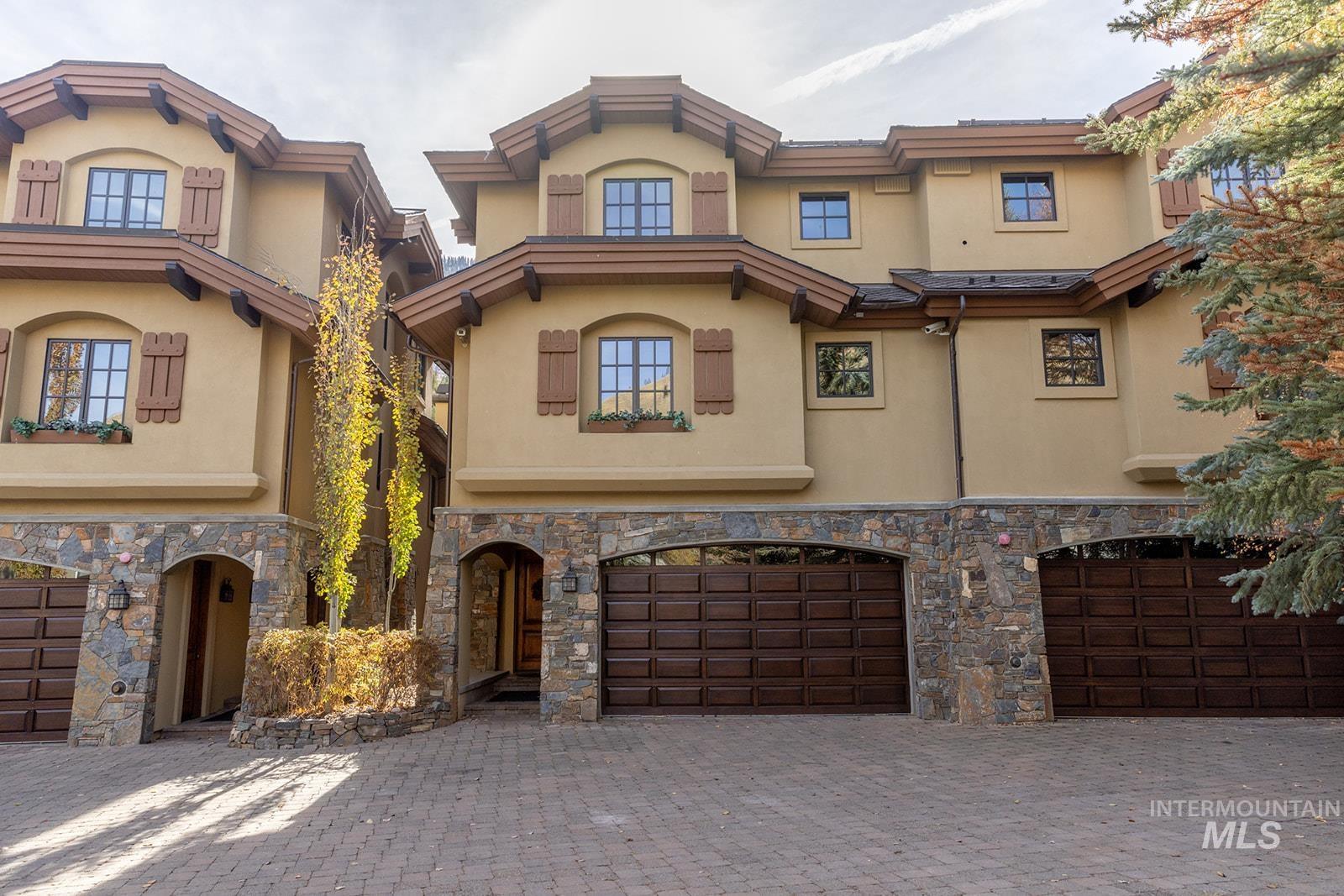 221 Picabo Street, Unit E Ketchum, ID 83340 - Photo 17 of 33