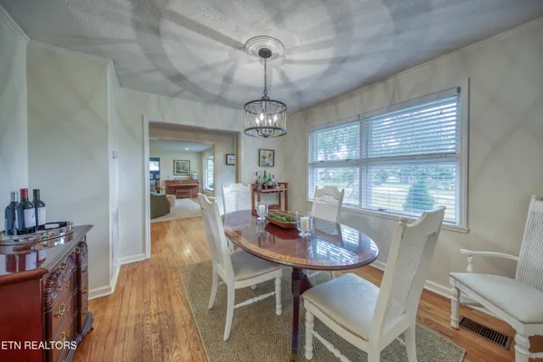 $529,900 | 6903 Sheffield Drive, Knoxville, TN 37909