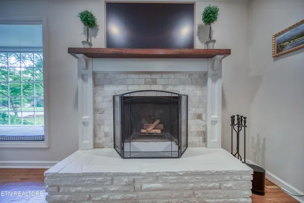 $529,900 | 6903 Sheffield Drive, Knoxville, TN 37909
