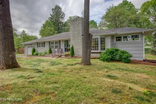 $529,900 | 6903 Sheffield Drive, Knoxville, TN 37909