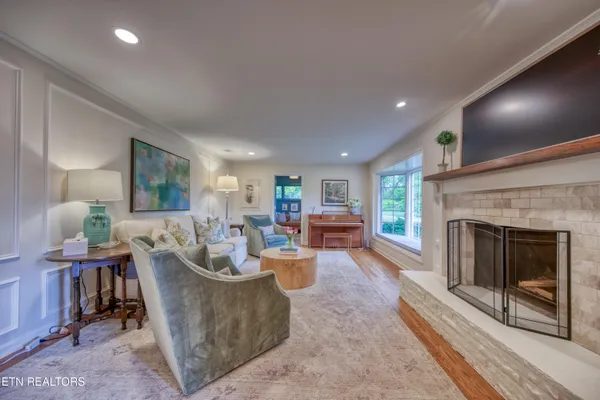$529,900 | 6903 Sheffield Drive, Knoxville, TN 37909