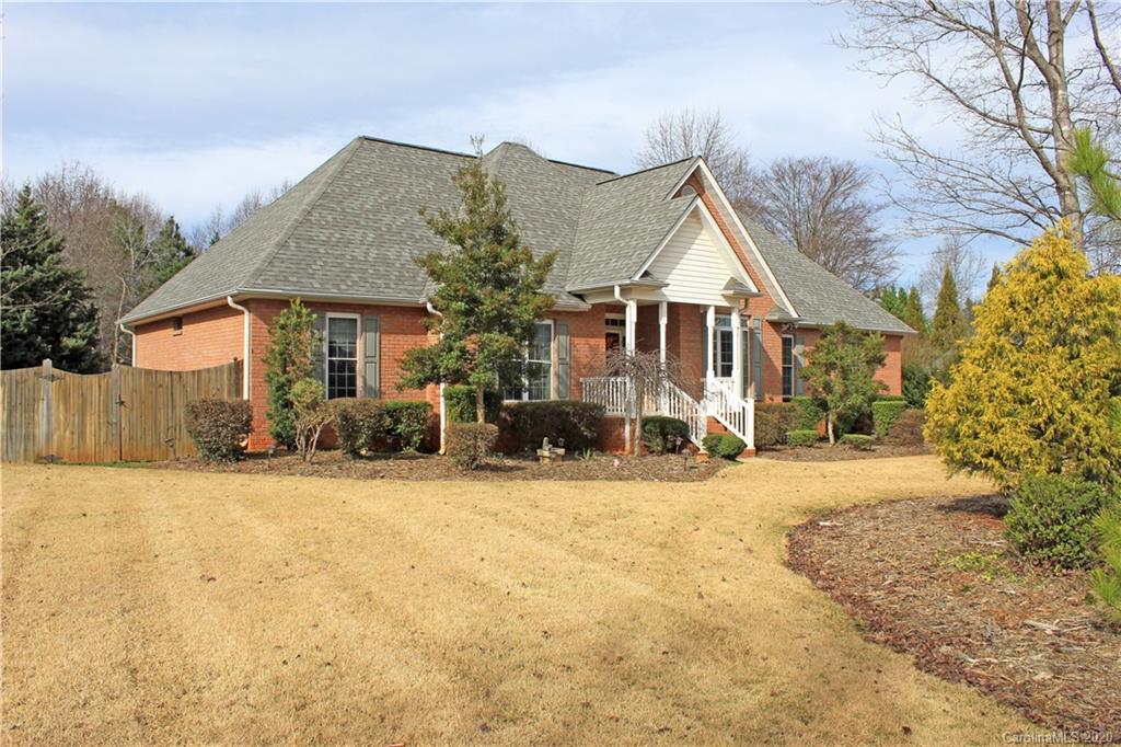 5859 Johnson Road, Unit 1 Lake Wylie, SC 29710 - Photo 3 of 23 Gallery Image 3