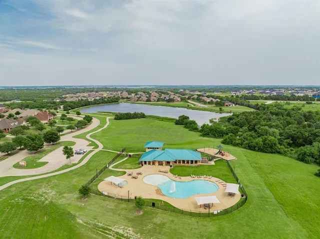 $751,000 | 286 Greenhill Avenue, Sunnyvale, TX 75182