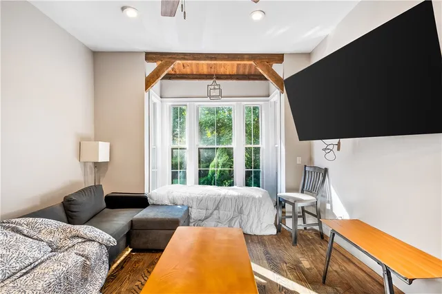 $624,900 | 563 Putnam Pike, Smithfield, RI 02828