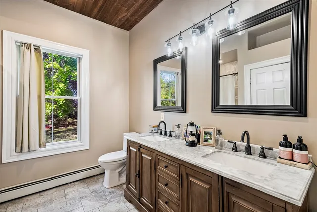 $624,900 | 563 Putnam Pike, Smithfield, RI 02828