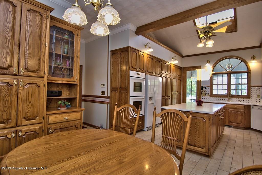 917 Appletree Road Moscow, PA 18444 - Photo 45 of 78 Gallery Image 45