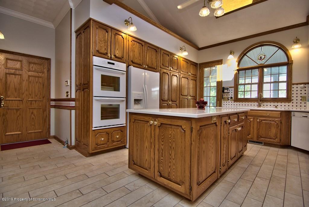 917 Appletree Road Moscow, PA 18444 - Photo 46 of 78 Gallery Image 46