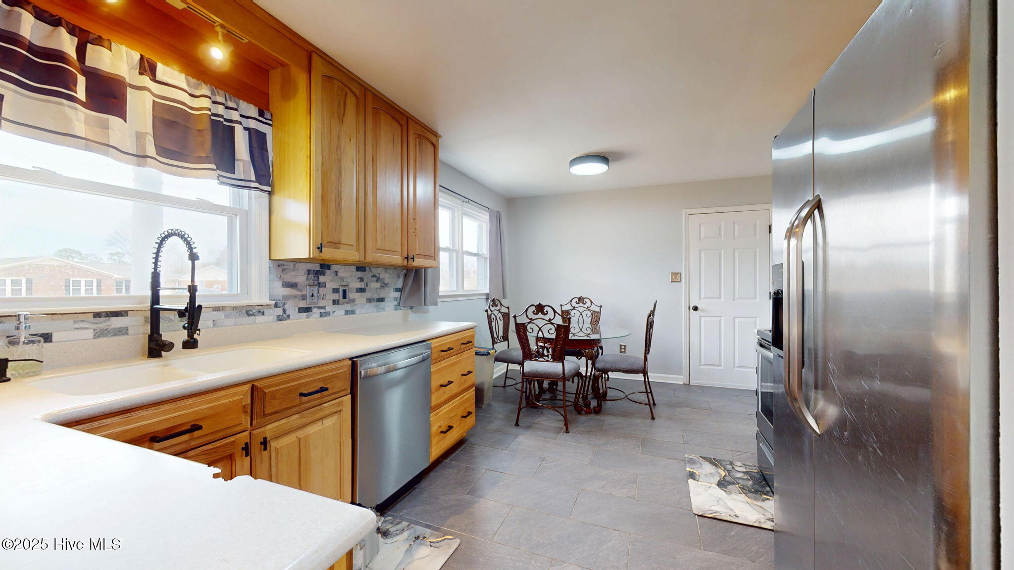 129 Craven Drive Havelock, NC 28532 - Photo 15 of 35 25-web-or-mls-129-Craven-Dr-Havelock-NC-