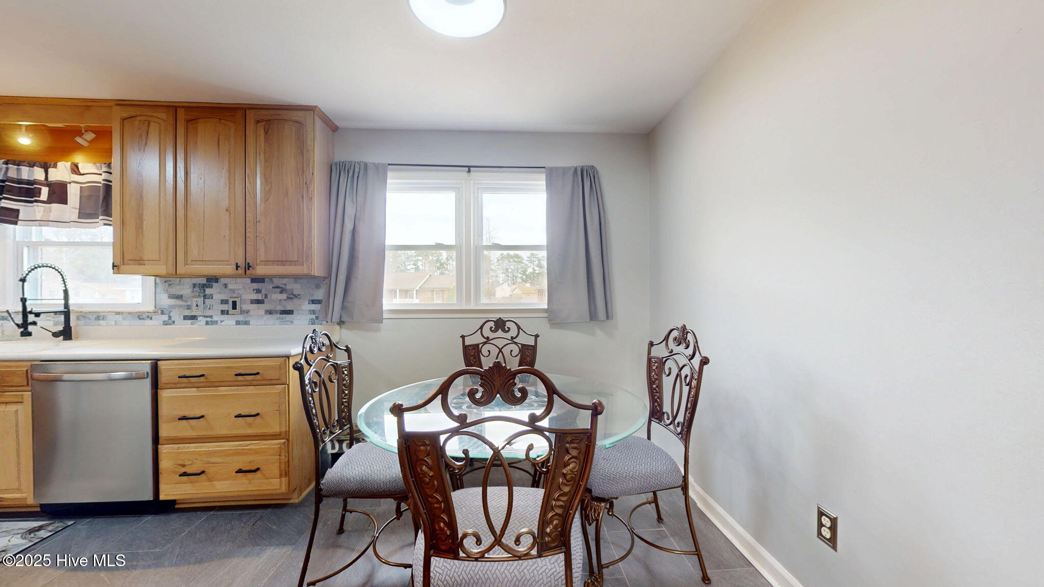 129 Craven Drive Havelock, NC 28532 - Photo 18 of 35 33-web-or-mls-129-Craven-Dr-Havelock-NC-