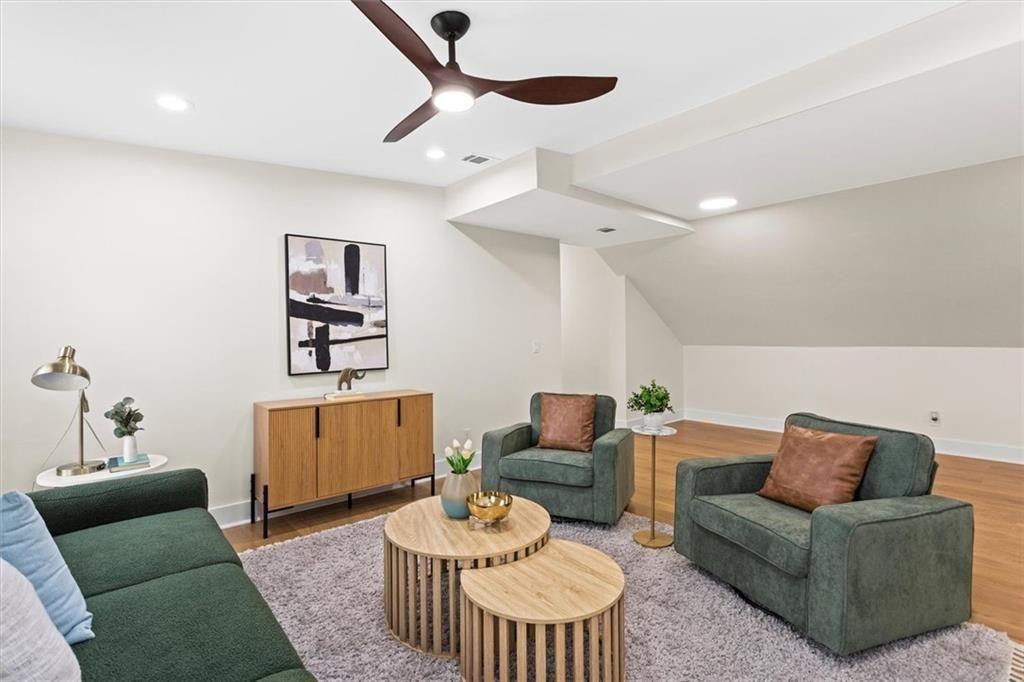 11505 Elkins Road Roswell, GA 30076 - Photo 13 of 102