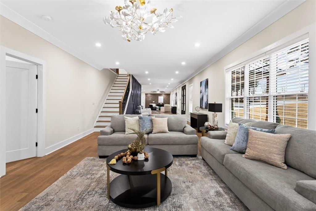 11505 Elkins Road Roswell, GA 30076 - Photo 15 of 102