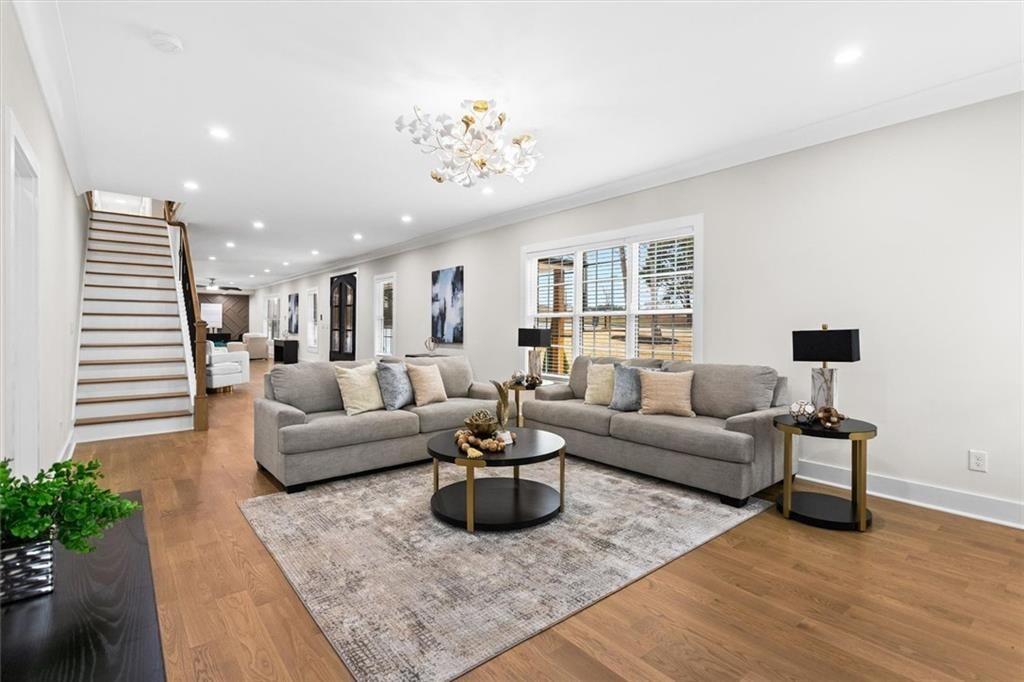 11505 Elkins Road Roswell, GA 30076 - Photo 17 of 102