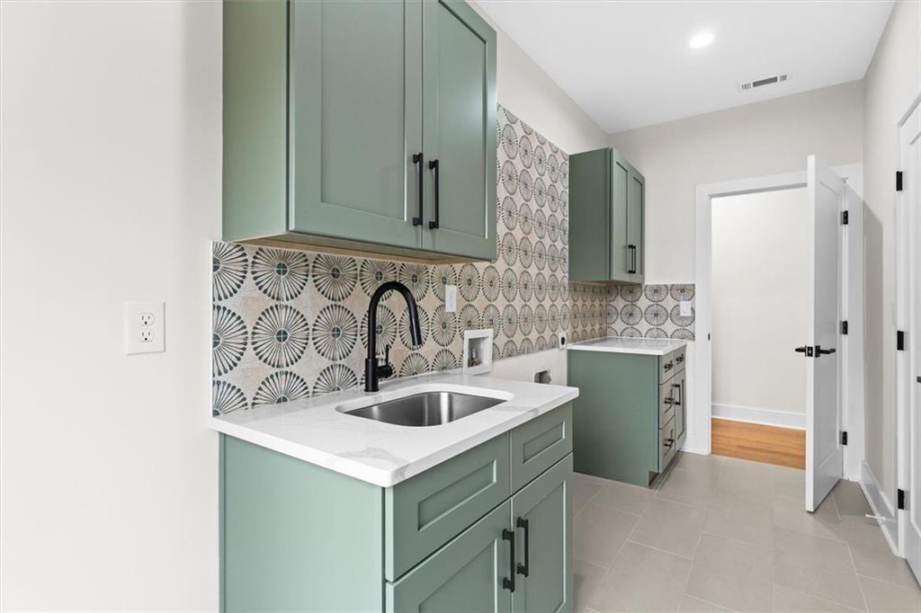 11505 Elkins Road Roswell, GA 30076 - Photo 29 of 102