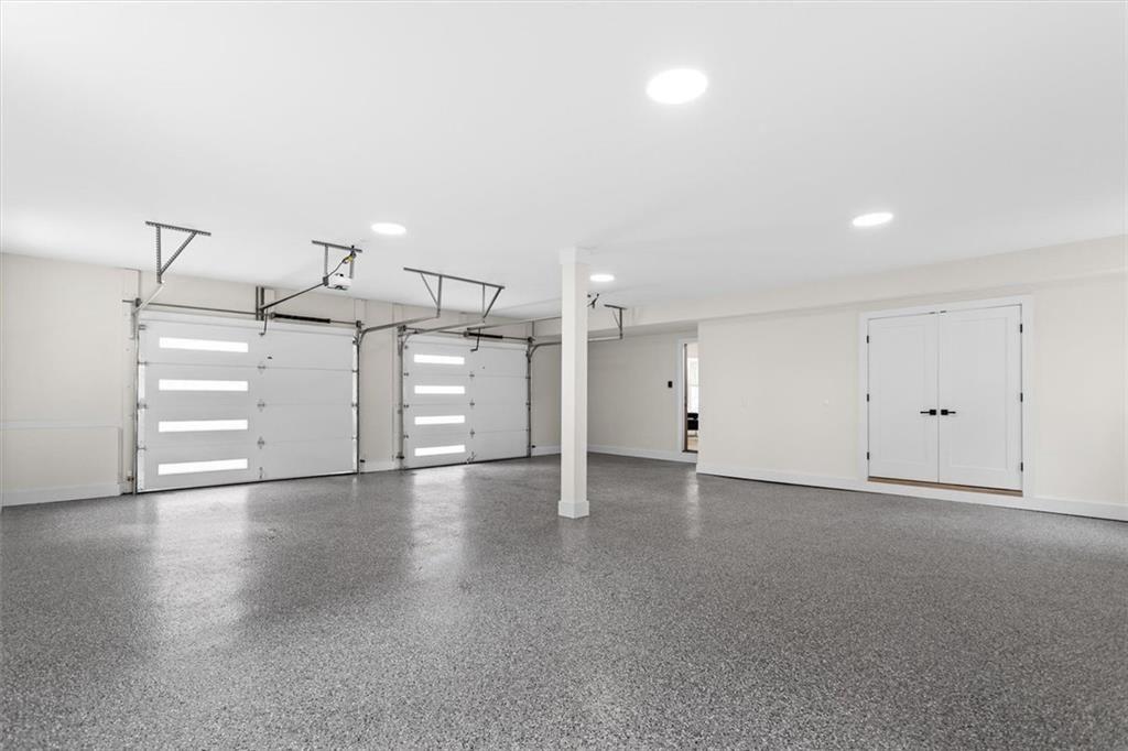 11505 Elkins Road Roswell, GA 30076 - Photo 6 of 102