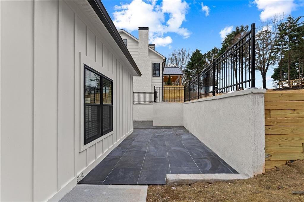 11505 Elkins Road Roswell, GA 30076 - Photo 88 of 102