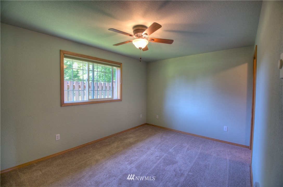 4207 Fir Tree Road Southeast Olympia, WA 98501 - Photo 22 of 25 Gallery Image 22