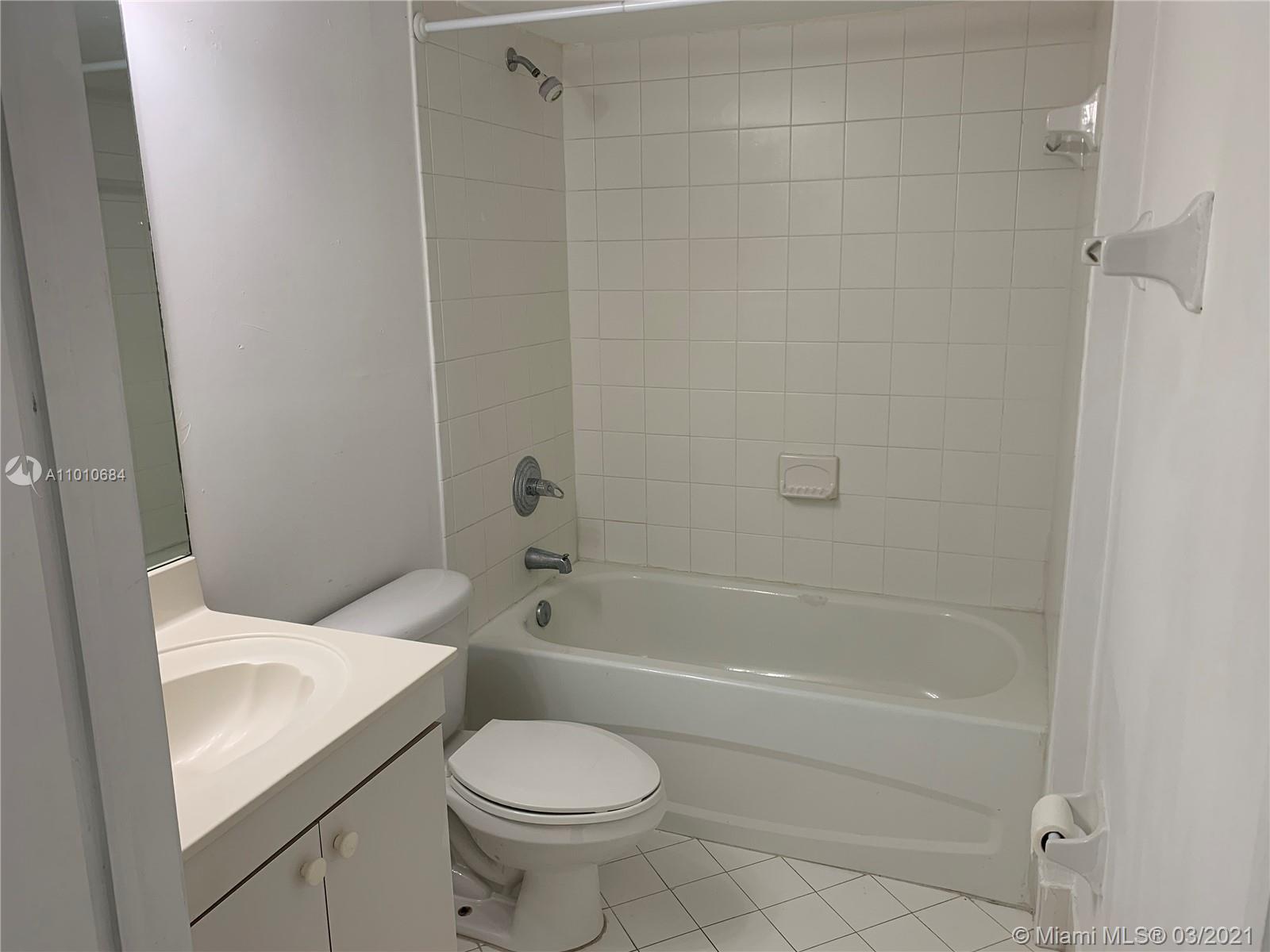 2920 Southeast 12th Road, Unit 10330 Homestead, FL 33035 - Photo 9 of 10