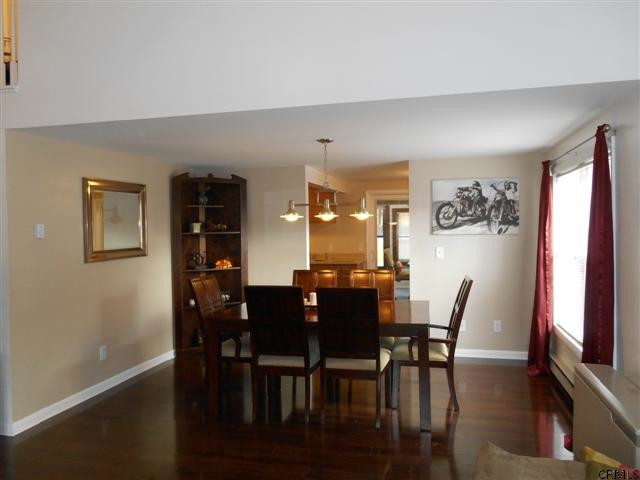 7 Thimbleberry Road Ballston Spa, NY 12020 - Photo 4 of 18 Photo 4