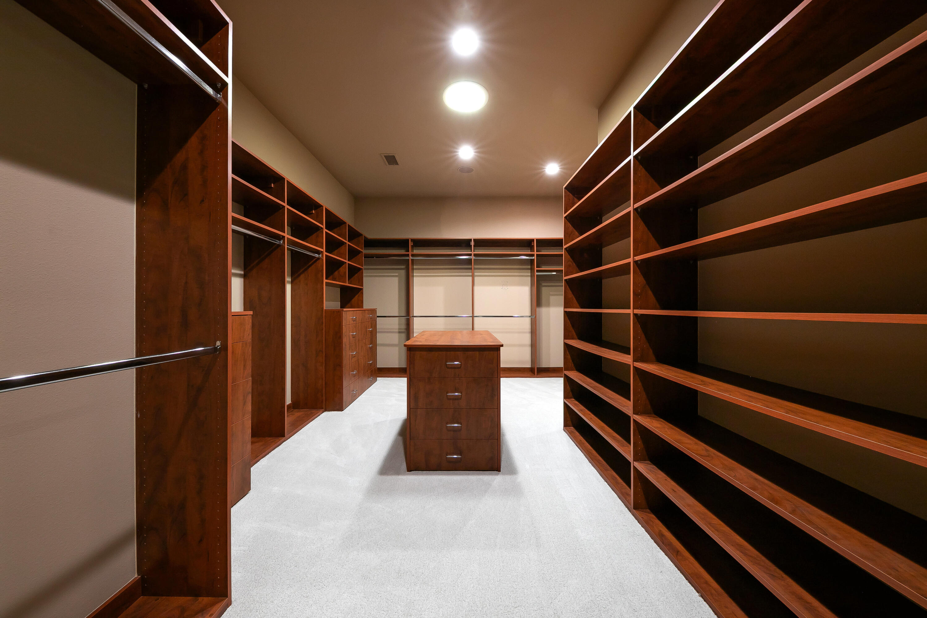 15 Sun Ridge Circle Rancho Mirage, CA 92270 - Photo 32 of 53 a view of entryway with wooden floor