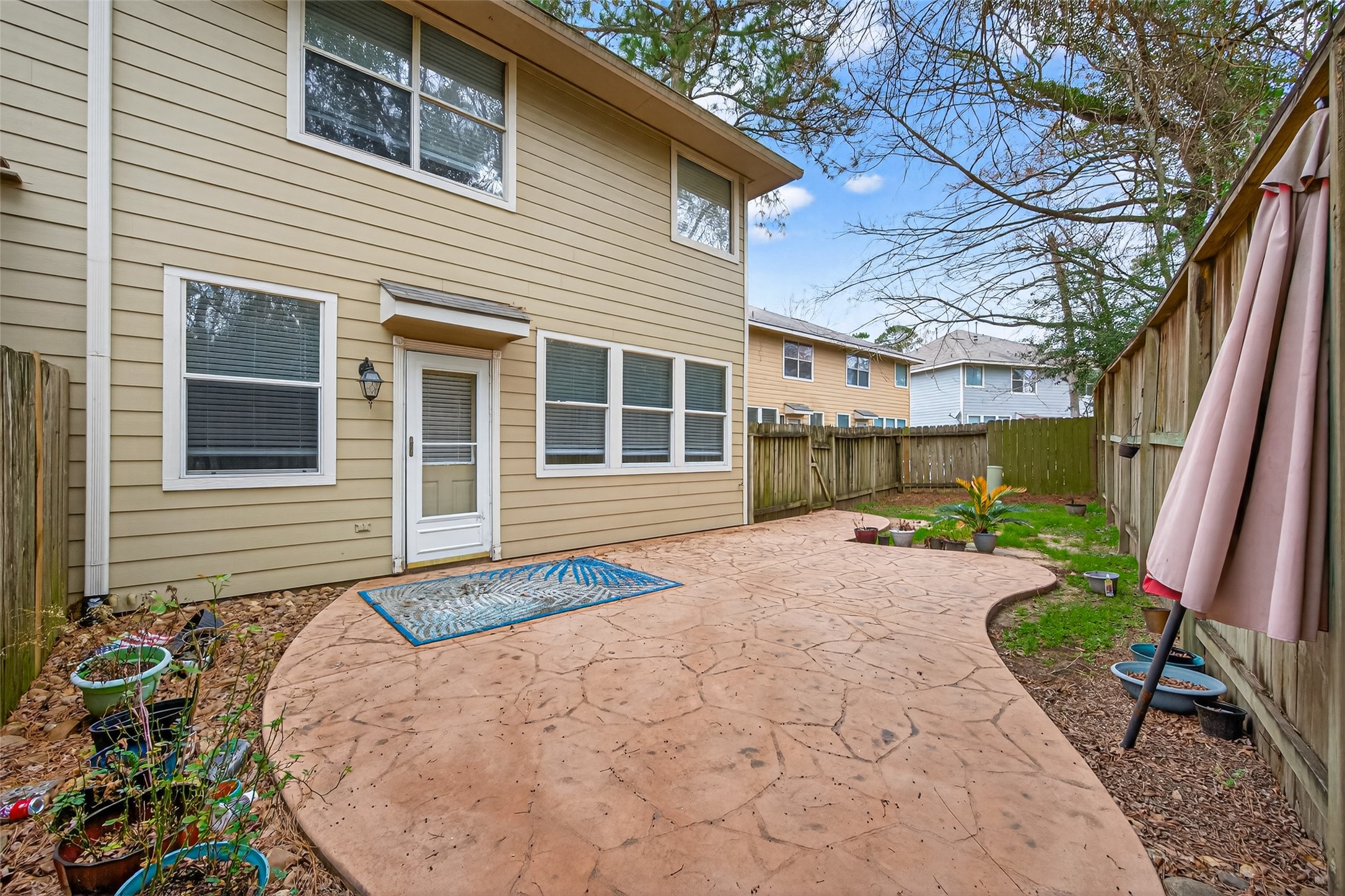 169 Musewood Court Spring, TX 77382 - Photo 43 of 44 a front view of a house with garden