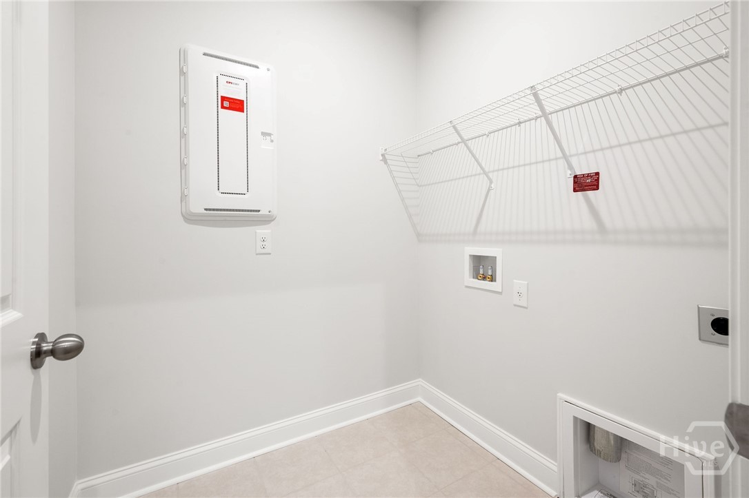 387 MONTEREY Loop Richmond Hill, GA 31324 - Photo 7 of 49