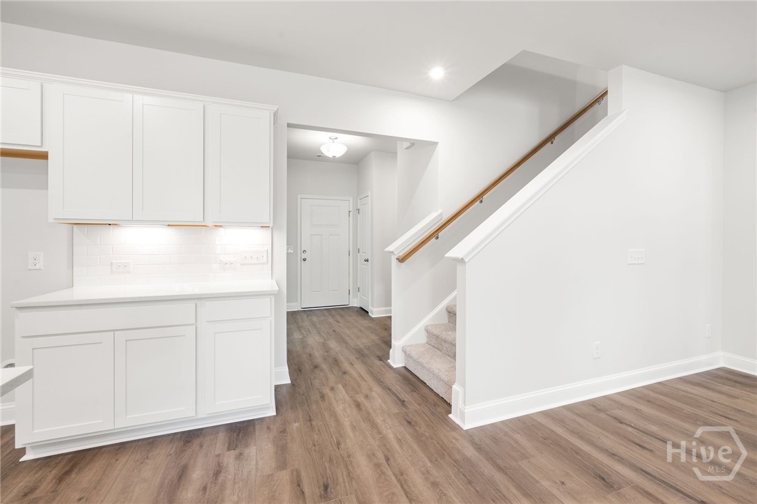 387 MONTEREY Loop Richmond Hill, GA 31324 - Photo 8 of 49