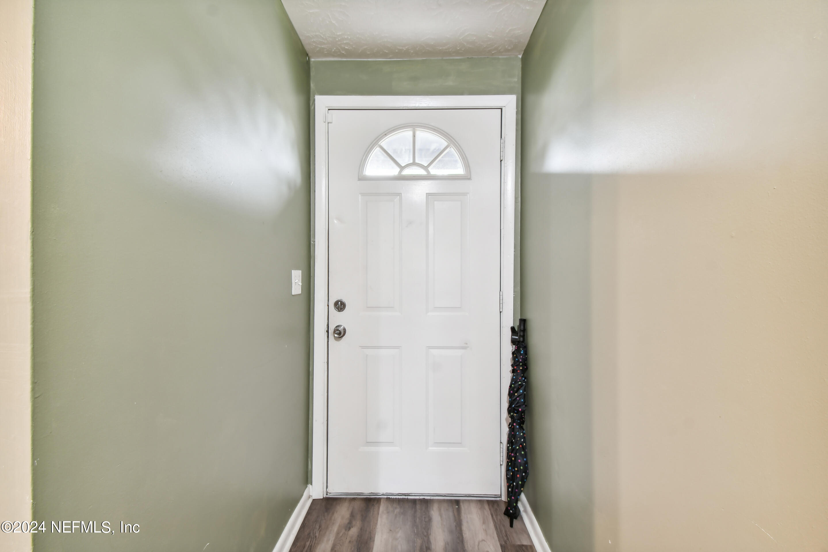 8657 Moss Haven Road Jacksonville, FL 32221 - Photo 2 of 48 37-DSC_3719