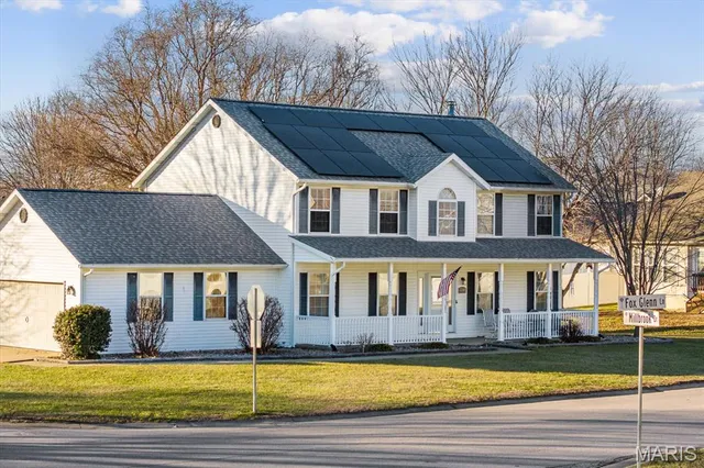 $320,000 | 3241 Millbrook Drive, Belleville, IL 62221