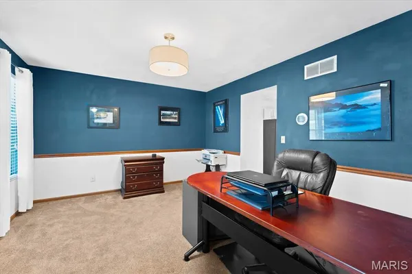 $319,500 | 3241 Millbrook Drive, Belleville, IL 62221