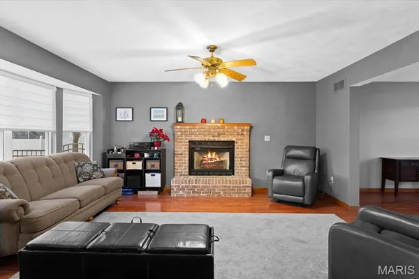 $319,500 | 3241 Millbrook Drive, Belleville, IL 62221
