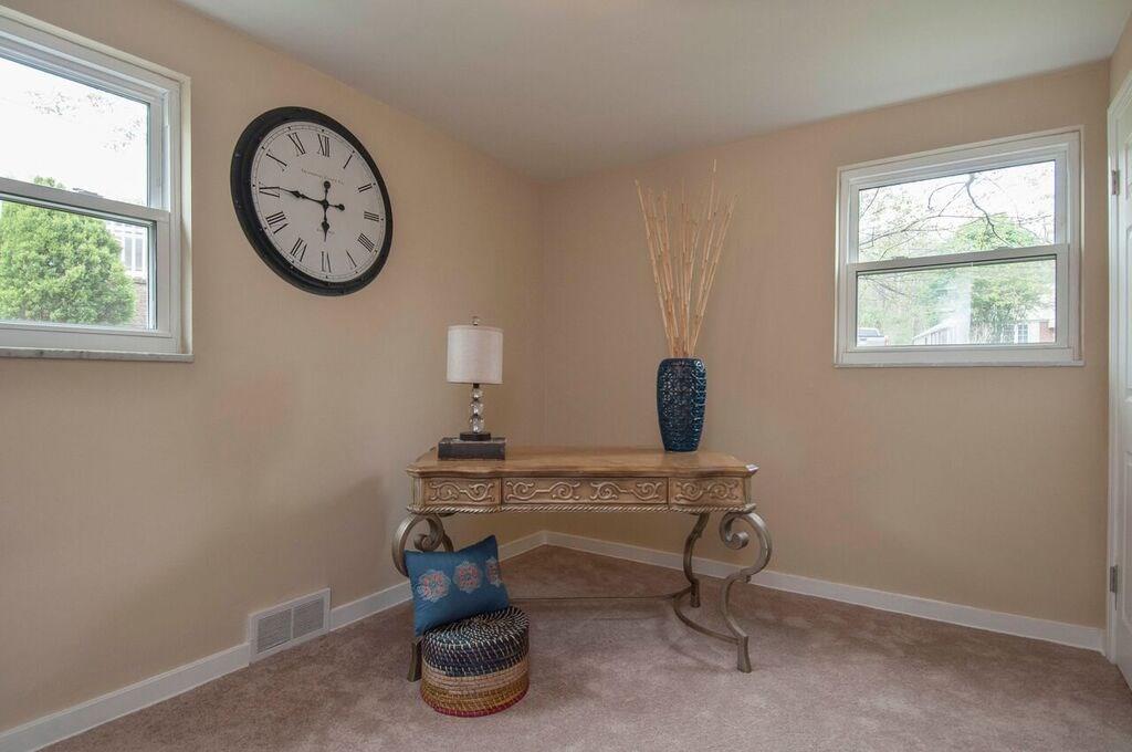 1327 Freeport Road Pittsburgh, PA 15238 - Photo 20 of 25 The third bedroom is also bright and has new fresh carpet.