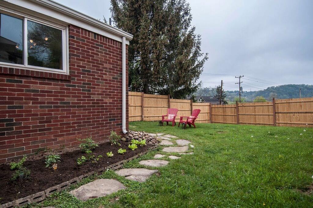 1327 Freeport Road Pittsburgh, PA 15238 - Photo 25 of 25 Gallery Image 25